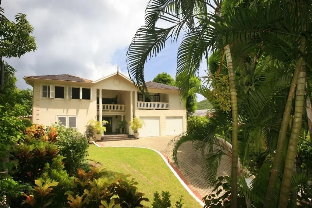 Beautiful 5-Bedroom Villa Ashiana In Marigot Bay Villa 0*,